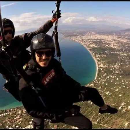 Demi ' S House : σπίτι στο βουνό με μαγευτική θέα! *