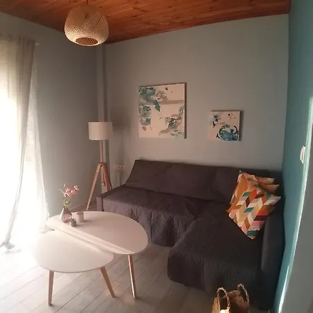 Demi ' S House : σπίτι στο βουνό με μαγευτική θέα! *