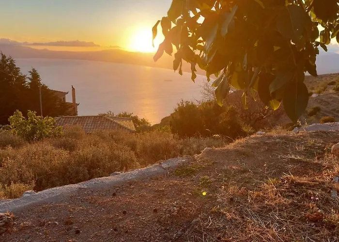 Demi ' S House : σπίτι στο βουνό με μαγευτική θέα! Апартаменты *