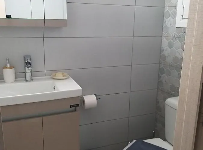 Апартаменты Demi ' S House : σπίτι στο βουνό με μαγευτική θέα!