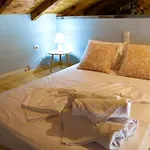 Demi ' S House : σπίτι στο βουνό με μαγευτική θέα! Апартаменты Каламата