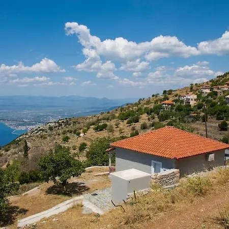 Apartamento Demi ' S House : σπίτι στο βουνό με μαγευτική θέα! Calamata