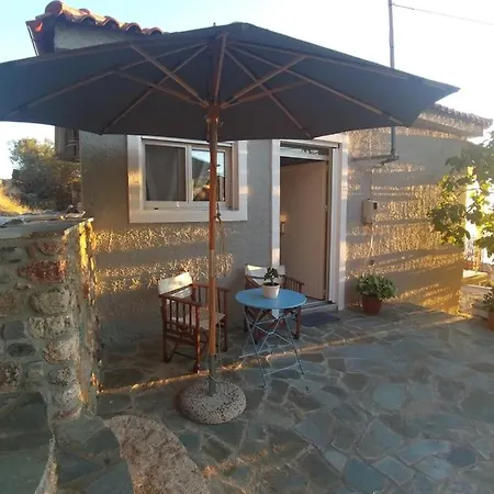 Demi ' S House : σπίτι στο βουνό με μαγευτική θέα! *