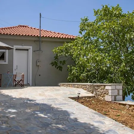 Demi ' S House : σπίτι στο βουνό με μαγευτική θέα! Lägenhet